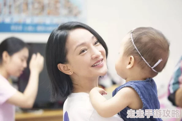 一同看彩虹2023小蓝大叔：分享生活点滴，传递温暖与希望的故事逐渐展开