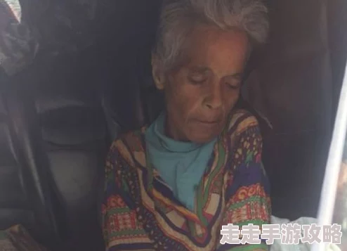 老妇人意外发现百年家族秘密，揭开隐藏在古老相册中的惊人真相！