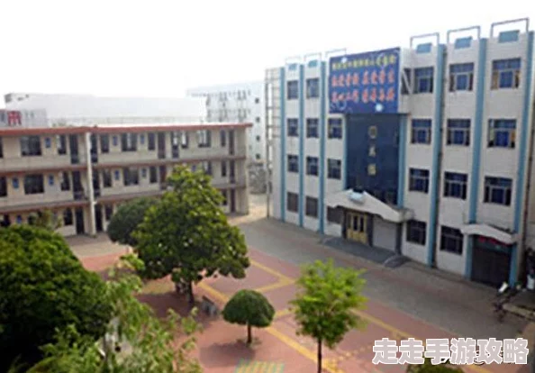 河南实验中学11分钟红色校服事件调查结果公布校方已对相关责任人进行处理